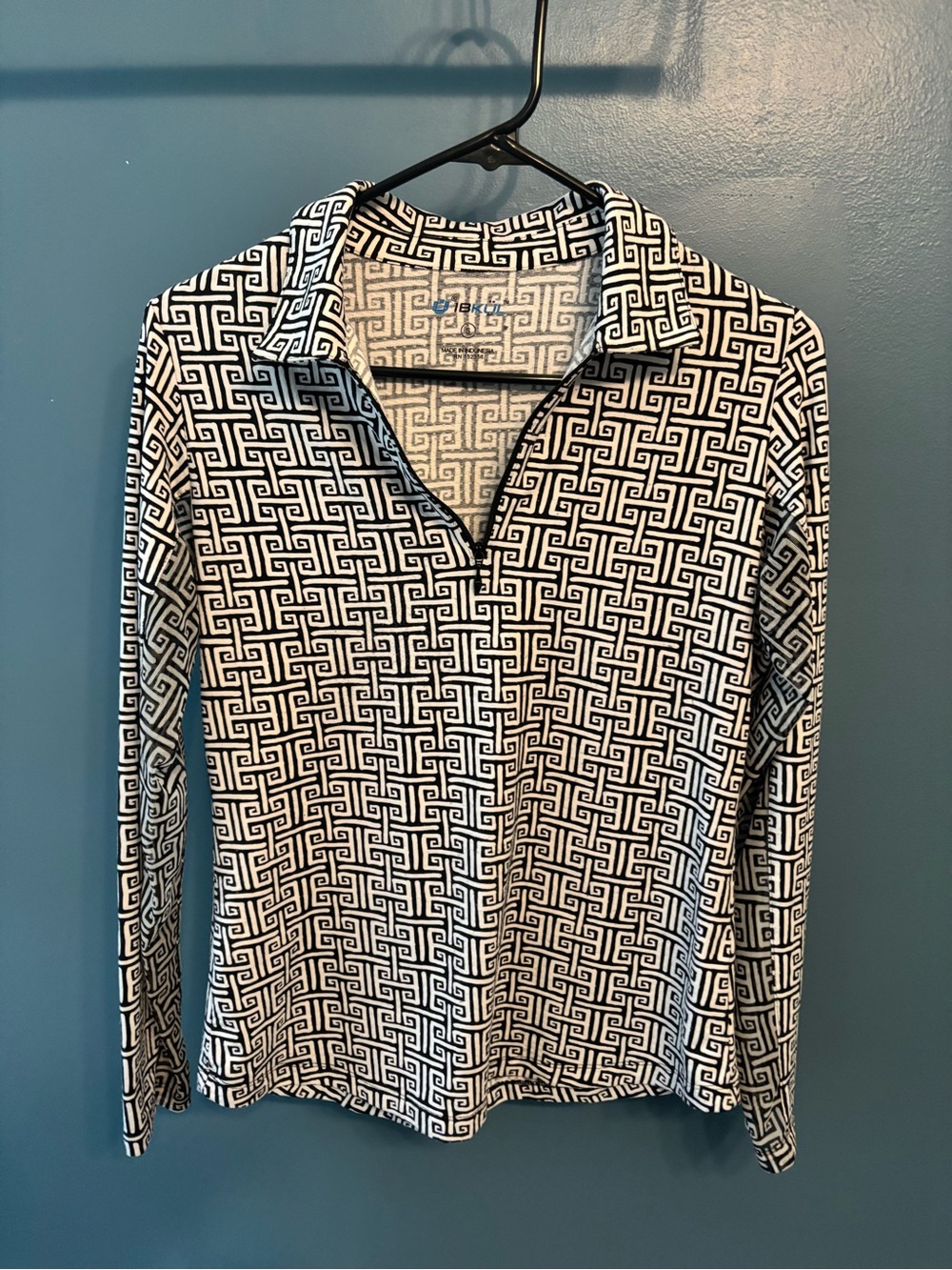 IBKUL Black & White Long Sleeve Zip Polo